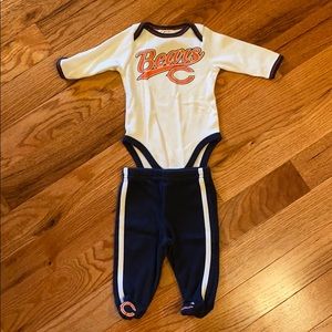Chicago Bears baby outfit